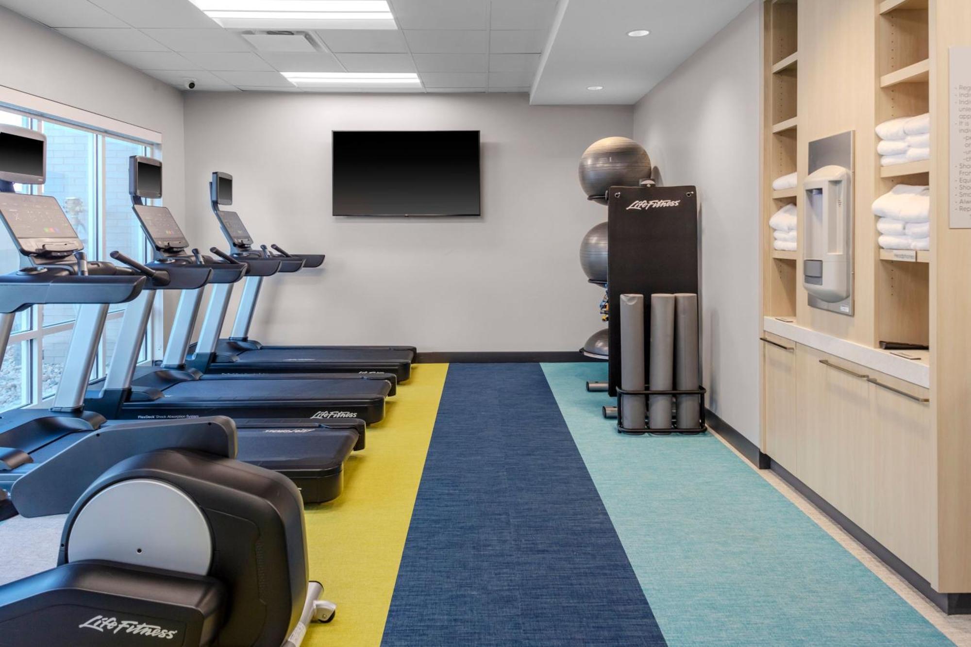 Towneplace Suites By Marriott Chesterfield Dış mekan fotoğraf